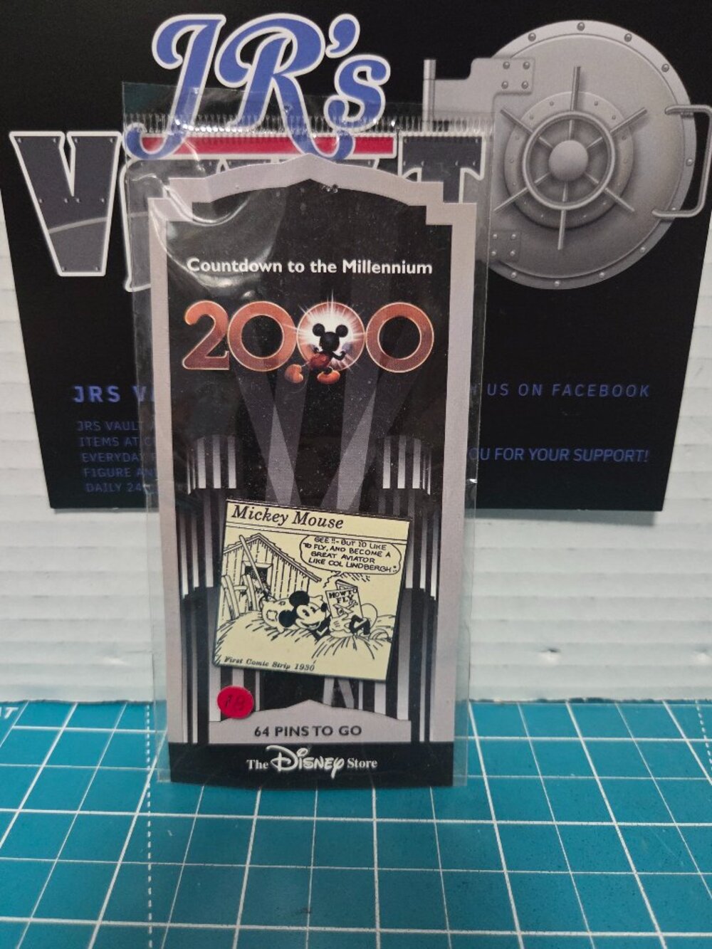 Disney DS Countdown to the Millennium Series First Mickey Mouse Enamel Pin